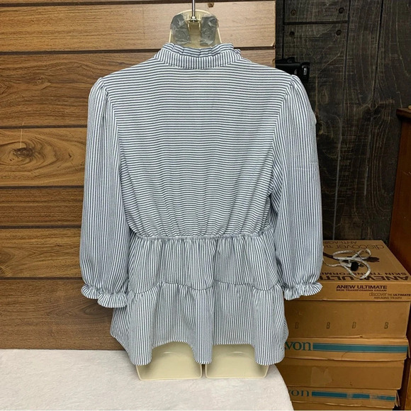 Monteau Los Angeles blue/white seersucker blouse size large mandarin collar - Picture 3 of 7